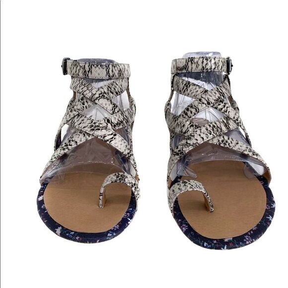 Cabi  | Women Athena Python Embossed Gladiator Ankle Strap Sandals | 7.5 - Picture 7 of 8